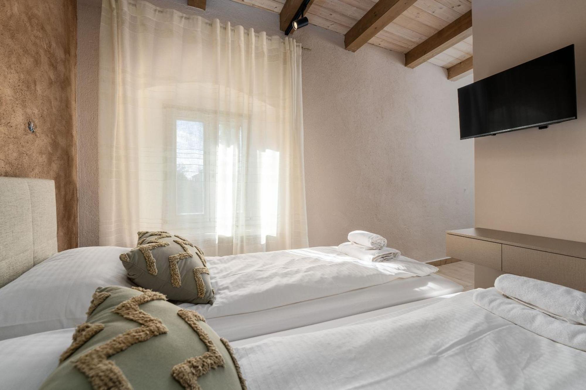 Della Croce Bed&Breakfast Svetvinčenat Екстериор снимка